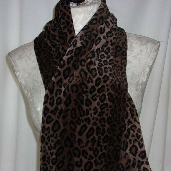 COPY - Ben Berger Luxury Collection Velour Animal Leopard Print Gloves and Scar… - Picture 1 of 3